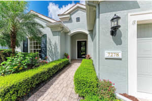 7278 LISMORE COURT, LAKEWOOD RANCH, FL 34202 - MLS#MFRA4645878