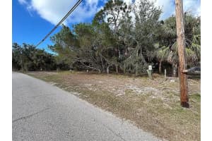 POCONO TRL E, NOKOMIS, FL 34275 Sold 12/18/25