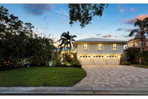 3322 BAYOU ROAD, LONGBOAT KEY, FL 34228 Sold 08/26/25