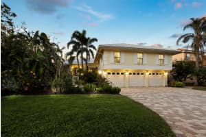 3322 BAYOU ROAD, LONGBOAT KEY, FL 34228 Sold 08/26/25