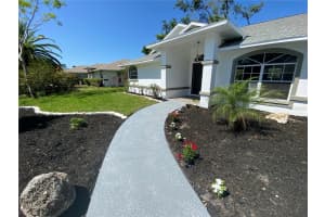 5810 42ND STREET, BRADENTON, FL 34203 Sold 06/26/25