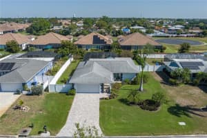 6902 18TH AVENUE, BRADENTON, FL 34209 Sold 05/14/25