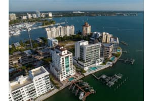 258 GOLDEN GATE POINT, SARASOTA, FL 34236 - MLS#MFRA4646020