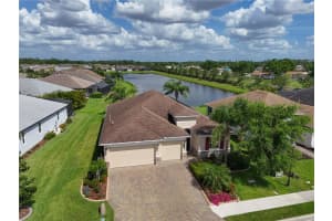 1017 SIBERIAN GLEN, BRADENTON, FL 34212 Sold 09/04/25