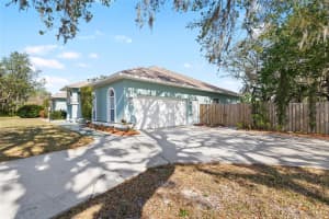12103 SHADOW RUN BOULEVARD, RIVERVIEW, FL 33569 Sold 08/29/25