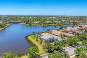 16436 DAYSAILOR TRAIL, LAKEWOOD RANCH, FL 34202 Sold 08/25/25