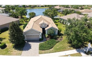 14404 STIRLING DRIVE, LAKEWOOD RANCH, FL 34202 - MLS#MFRA4646102