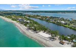 8440 SANDERLING ROAD, SARASOTA, FL 34242 - MLS#MFRA4646191
