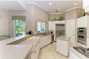 3303 SABAL COVE CIRCLE, LONGBOAT KEY, FL 34228 Sold 06/02/25