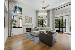 1928 HARBOURSIDE DRIVE, LONGBOAT KEY, FL 34228 Sold 06/13/25