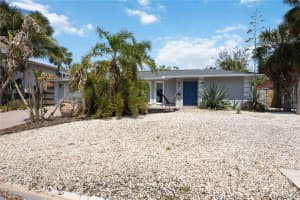 711 BIRDSONG LANE, SARASOTA, FL 34242 - MLS#MFRA4646201