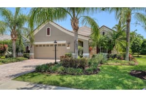 12041 THORNHILL COURT, LAKEWOOD RANCH, FL 34202 Sold 08/13/25