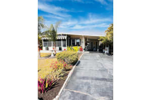 1829 CYPRESS POINT LANE, SARASOTA, FL 34234 Sold 08/12/25