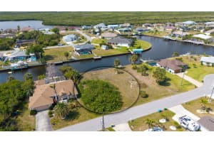17117 CANARY LANE, PORT CHARLOTTE, FL 33948 - MLS#MFRA4646227