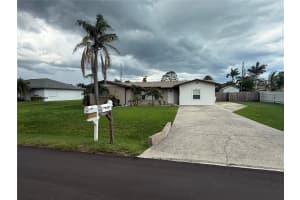1025 FALCON ROAD, VENICE, FL 34293 - MLS#MFRA4646241
