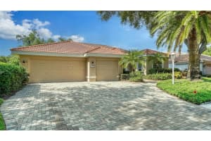 4915 OLD OAKLEAF DRIVE, SARASOTA, FL 34233 Sold 04/11/25