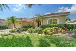 4915 OLD OAKLEAF DRIVE, SARASOTA, FL 34233 Sold 04/11/25