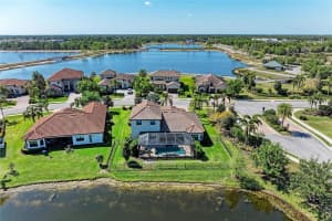 13107 BRIDGEPORT CROSSING, LAKEWOOD RANCH, FL 34211 - MLS#MFRA4646319