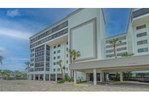 1104 BENJAMIN FRANKLIN DRIVE, SARASOTA, FL 34236 - MLS#MFRA4646372