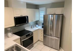 3604 54TH DRIVE, BRADENTON, FL 34210 - MLS#MFRA4646401