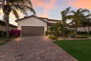 3814 SCRUB CREEK RUN, LAKEWOOD RANCH, FL 34211 - MLS#MFRA4646512