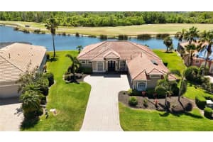 7554 CAMDEN HARBOUR DRIVE, BRADENTON, FL 34212 Sold 05/28/25