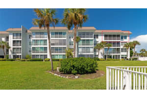 605 SUTTON PLACE, LONGBOAT KEY, FL 34228 Sold 09/03/25