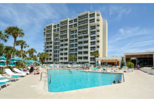 230 SANDS POINT ROAD, LONGBOAT KEY, FL 34228 Sold 07/01/25
