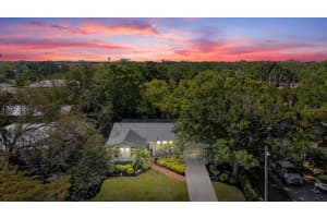 1888 BOYCE STREET, SARASOTA, FL 34239 Sold 05/06/25