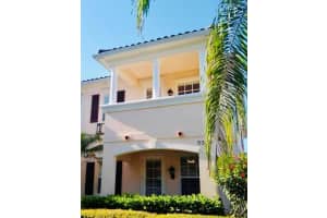 5360 DAVINI STREET, SARASOTA, FL 34238 Sold 07/03/25