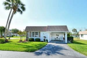 2752 RIVERBLUFF PLACE, SARASOTA, FL 34231 - MLS#MFRA4646730