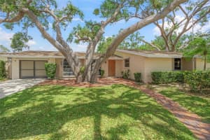 2815 MAYFLOWER STREET, SARASOTA, FL 34231 Sold 05/28/25