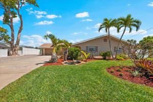 5563 AMERICA DRIVE, SARASOTA, FL 34231 Sold 07/14/25