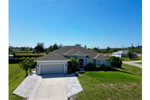 818 38TH STREET, CAPE CORAL, FL 33909 - MLS#MFRA4646806