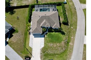 818 38TH STREET, CAPE CORAL, FL 33909 - MLS#MFRA4646806