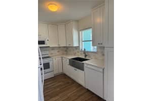1710 32ND STREET, BRADENTON, FL 34205 Sold 05/20/25