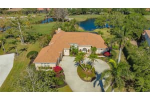 2924 JEFF MYERS CIRCLE, SARASOTA, FL 34240 Sold 05/05/25