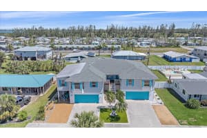 3711 118TH STREET, BRADENTON, FL 34210 - MLS#MFRA4646976