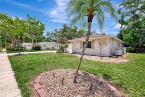 2924 VALLEY FORGE STREET, SARASOTA, FL 34231 Sold 09/11/25