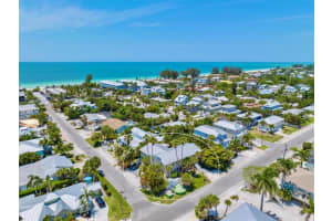 216 69TH STREET, HOLMES BEACH, FL 34217 Sold 05/12/25