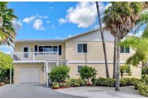 216 69TH STREET, HOLMES BEACH, FL 34217 Sold 05/12/25