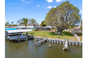 7109 WESTMORELAND DRIVE, SARASOTA, FL 34243 Sold 05/28/25