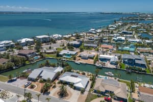 606 EMERALD LANE, HOLMES BEACH, FL 34217 Sold 06/24/25