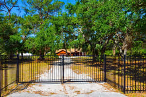 3406 67TH STREET COURT, BRADENTON, FL 34208 - MLS#MFRA4647110