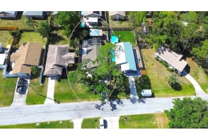 2224 EUGENE STREET, SARASOTA, FL 34231 - MLS#MFRA4647246