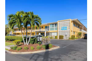 2155 Wood St #b18, SARASOTA