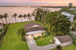 811 35TH AVENUE DRIVE, PALMETTO, FL 34221 Sold 05/13/25