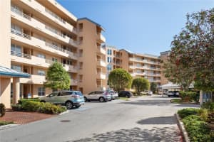 4570 Pinebrook Cir #406, BRADENTON