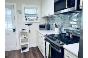 1736 MORRILL STREET, SARASOTA, FL 34236 - MLS#MFRA4647297