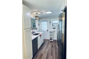 1736 MORRILL STREET, SARASOTA, FL 34236 - MLS#MFRA4647297